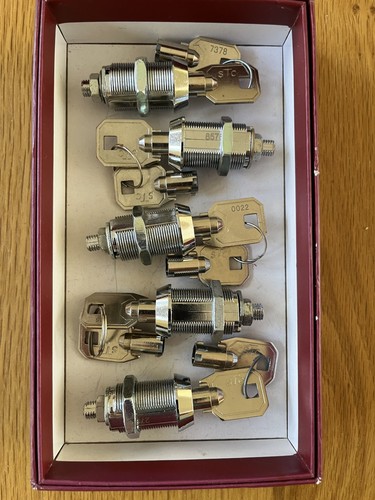 Fruit machine barrel lock 5 - machine, x